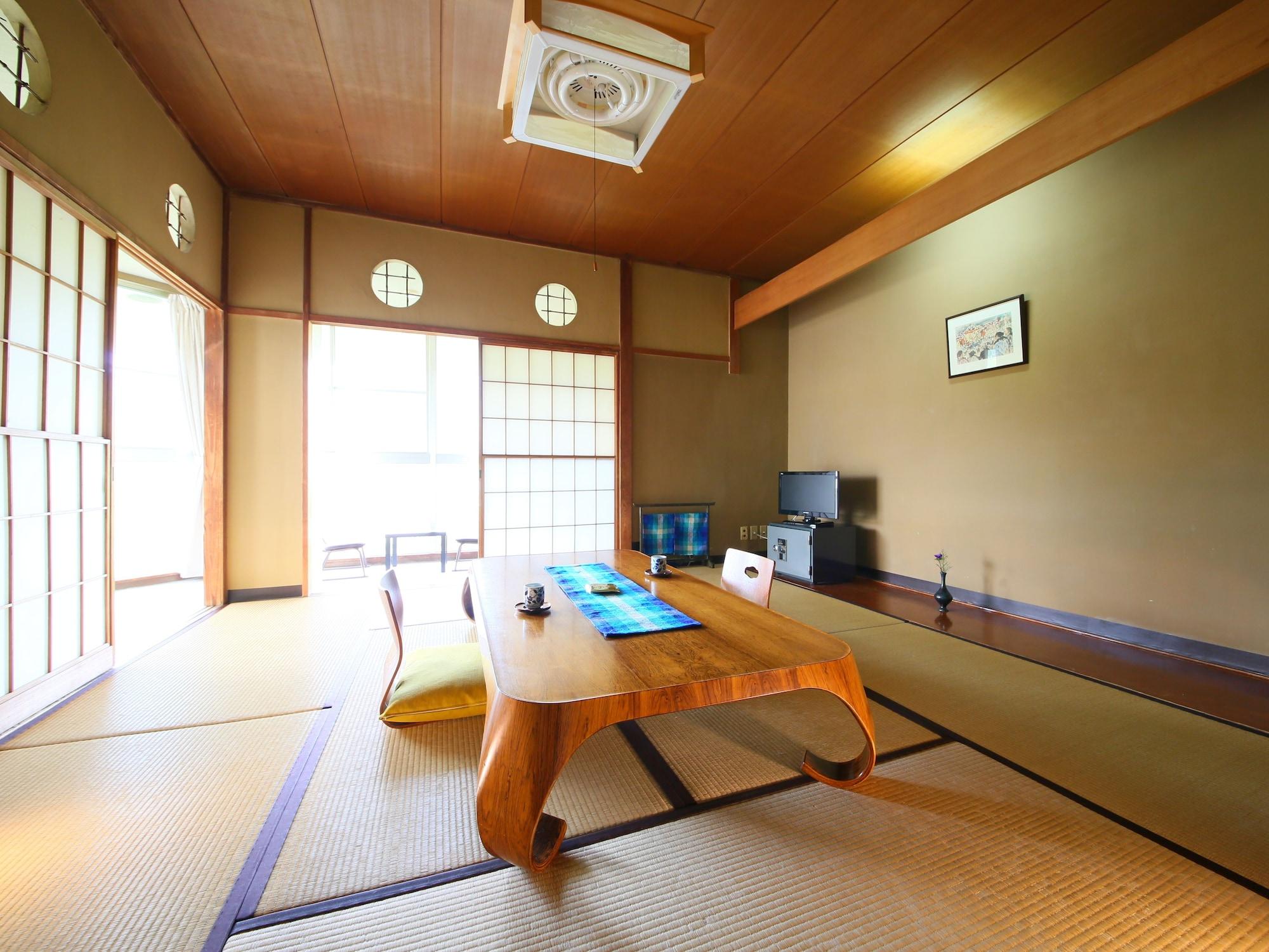 צ'יצ'יבו Hotel Miyama מראה חיצוני תמונה