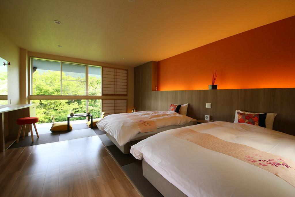צ'יצ'יבו Hotel Miyama מראה חיצוני תמונה