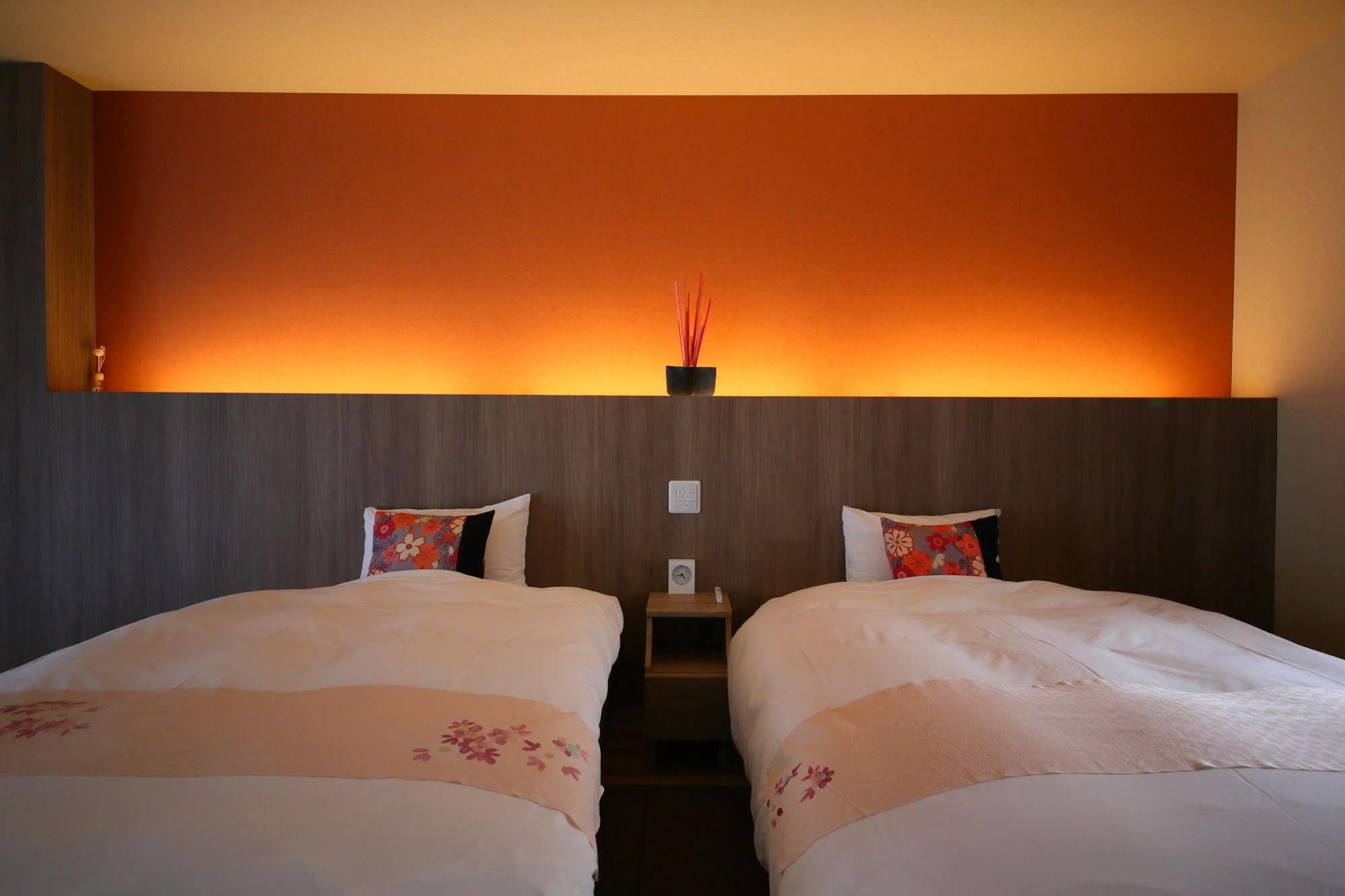 צ'יצ'יבו Hotel Miyama מראה חיצוני תמונה