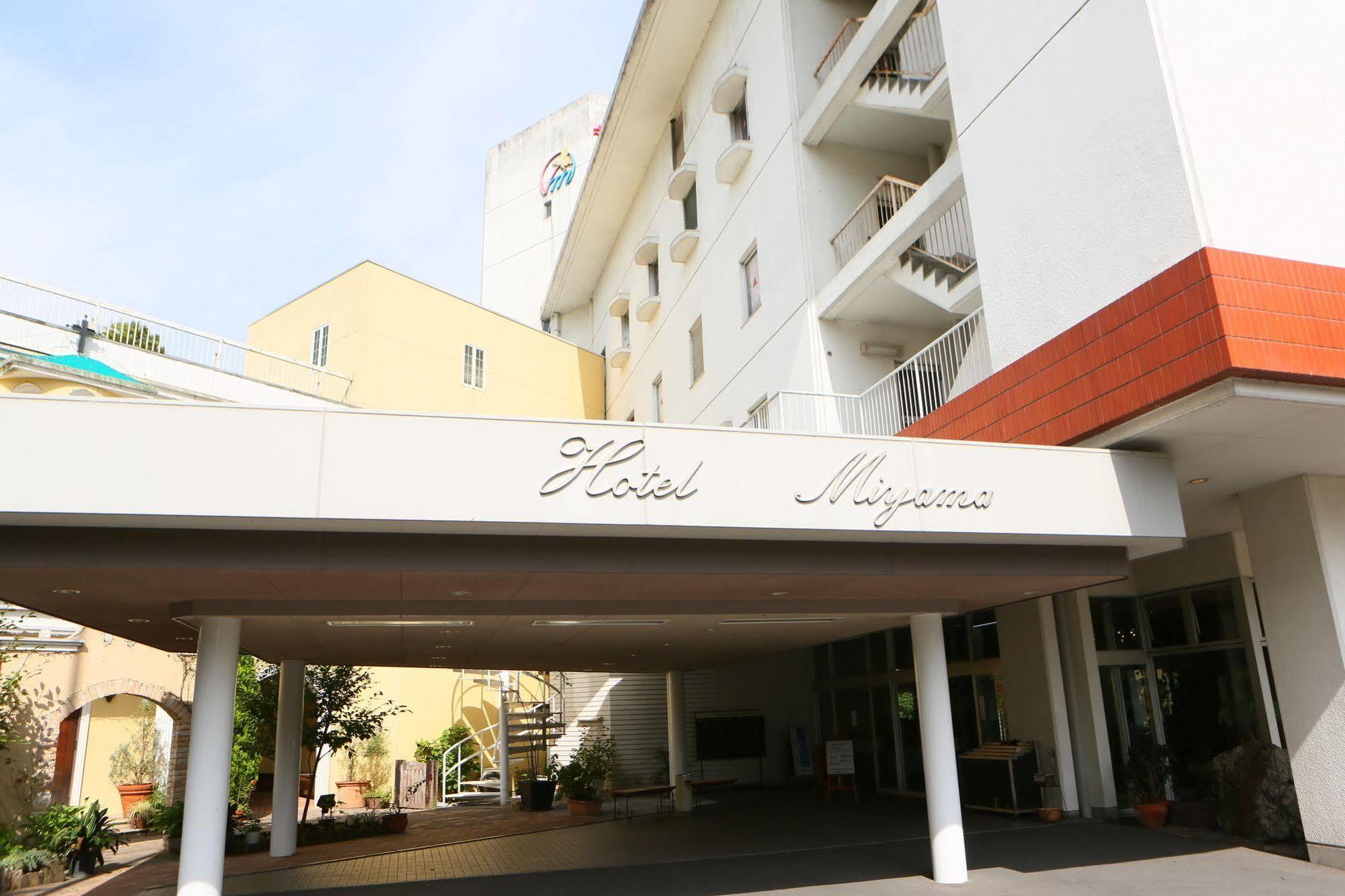 צ'יצ'יבו Hotel Miyama מראה חיצוני תמונה
